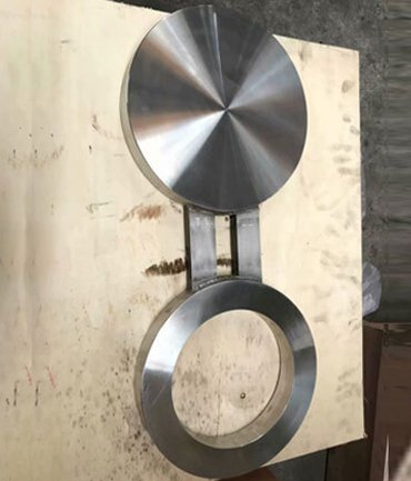 Alloy Steel 20 Spectacle Blind Flanges